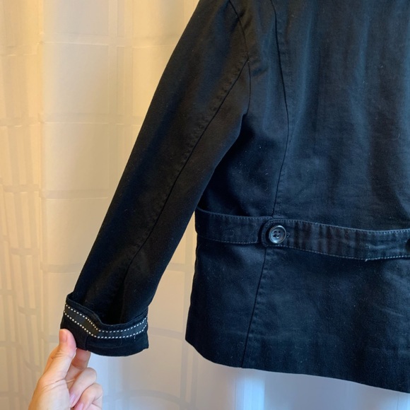 Gymboree girls black blazer coat. Stylish with white stitching size S (5/6) - Picture 7 of 11